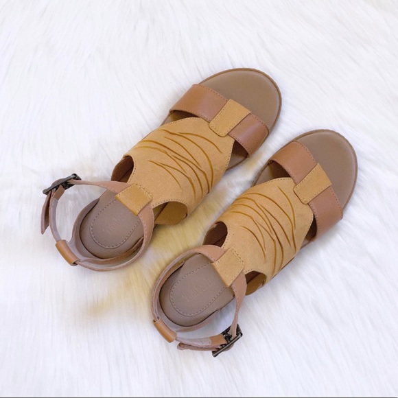 Timberland Cherrybrook Yellow Canvas Sandals - Picture 5 of 9
